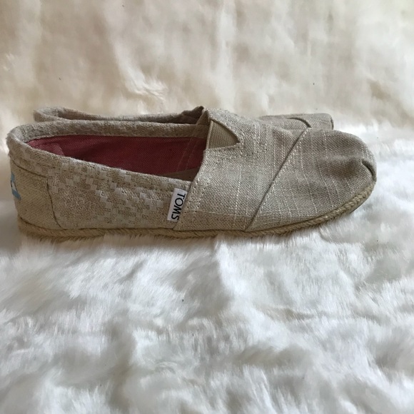 Toms linen slip ons in good condition - Picture 2 of 6